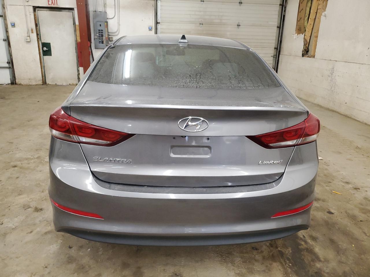 2018 Hyundai Elantra - Image 6