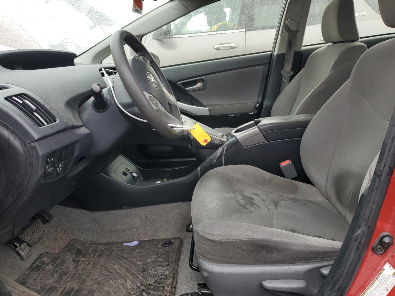 2015 Toyota Prius - Image 7