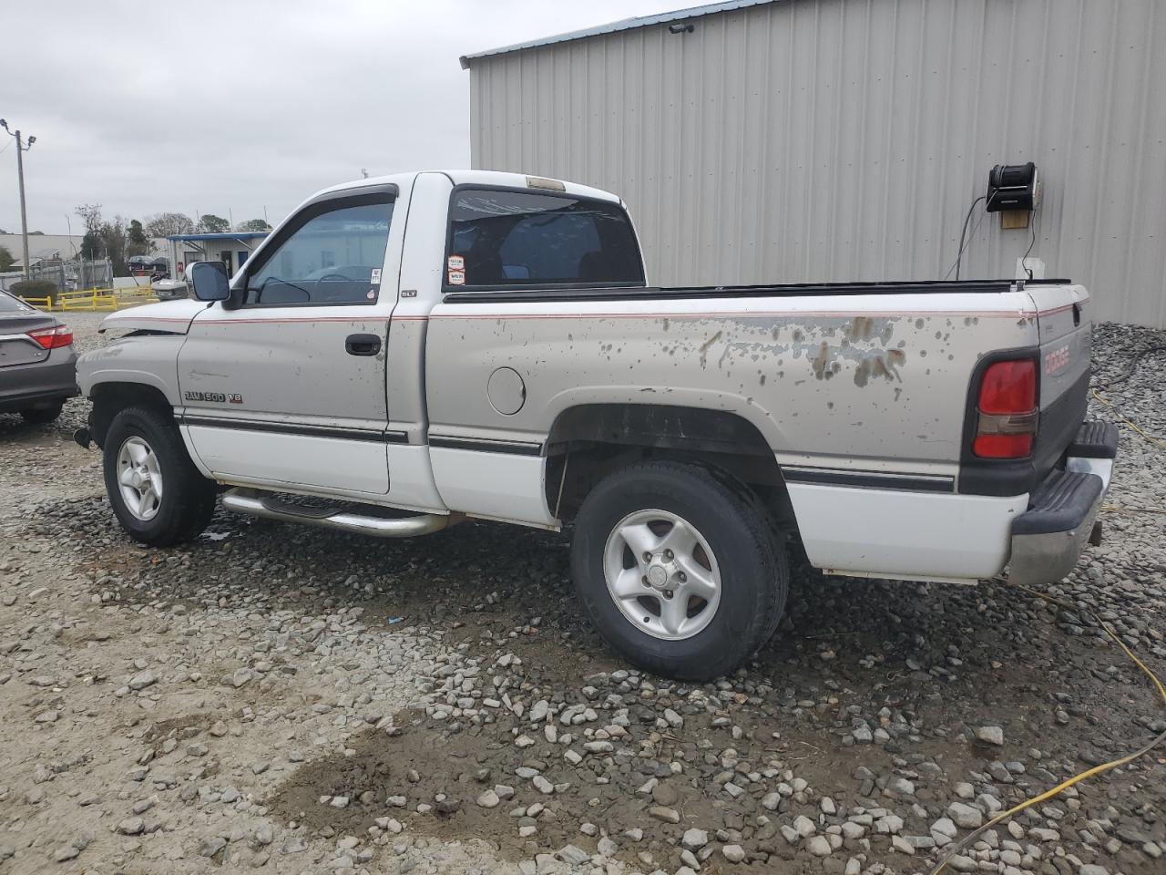 1997 Dodge RAM - Image 2