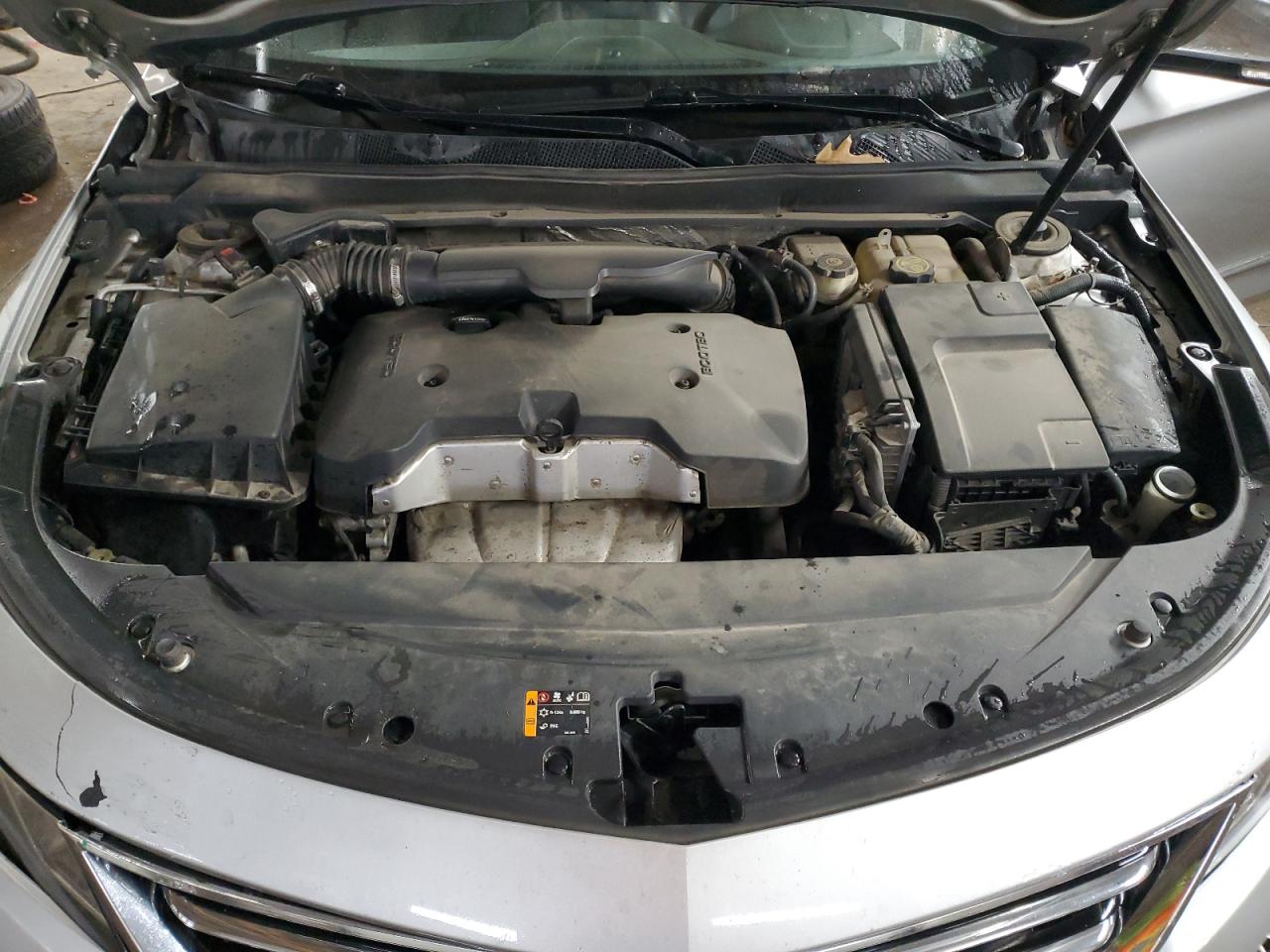 2014 Chevrolet Impala - Image 11