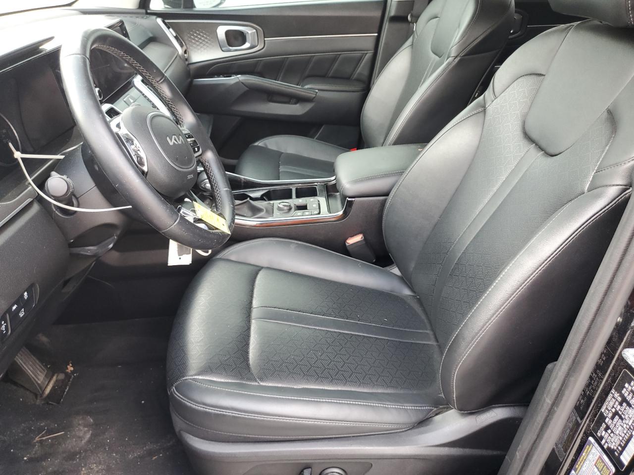 2022 Kia Sorento - Image 7