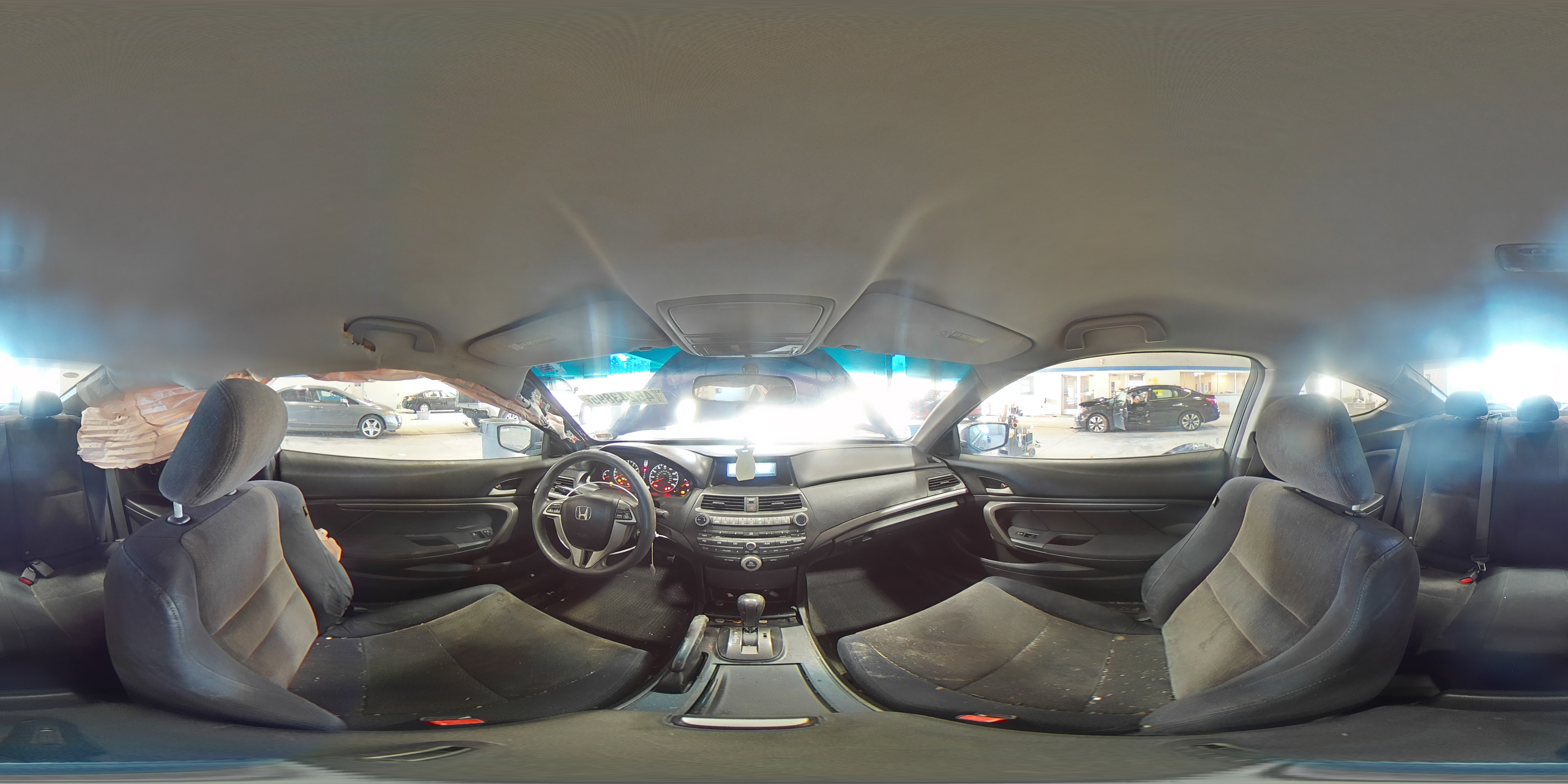 2010 Honda Accord - Image 13