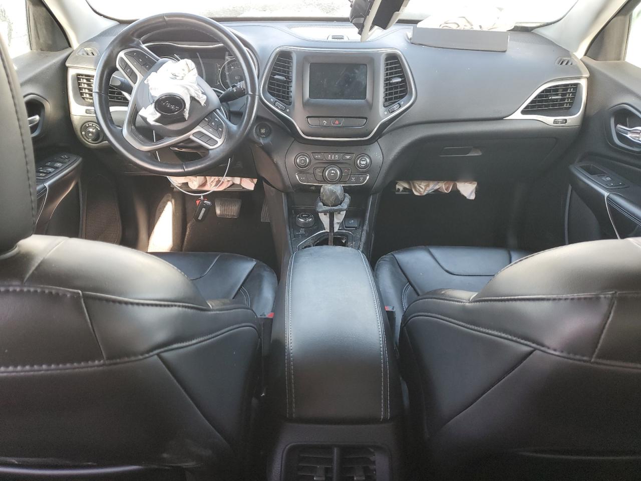 2020 Jeep Grand Cherokee - Image 8