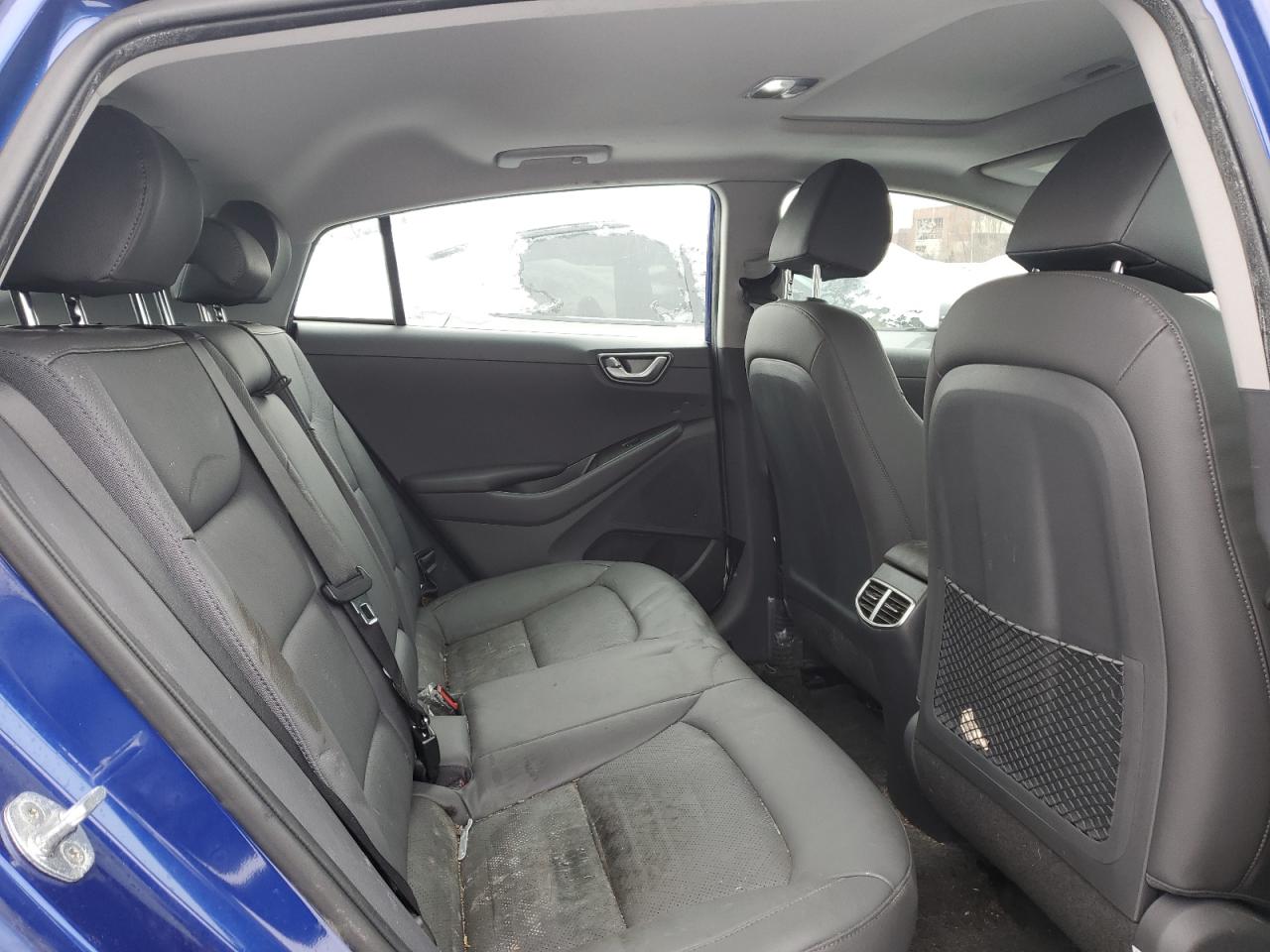 2022 Hyundai IONIQ - Image 10