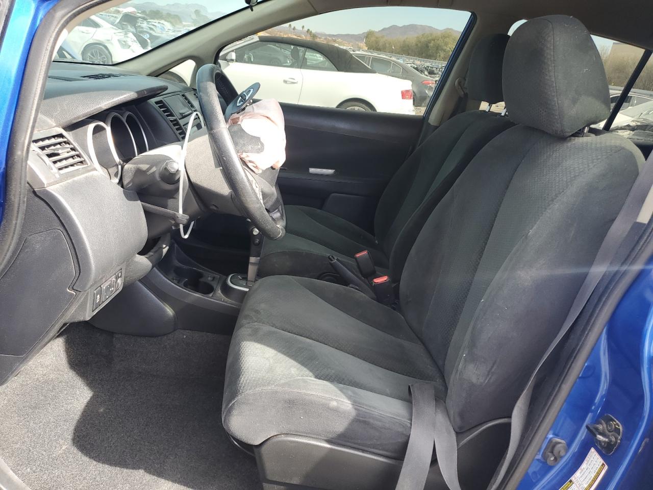 2012 Nissan Versa - Image 7