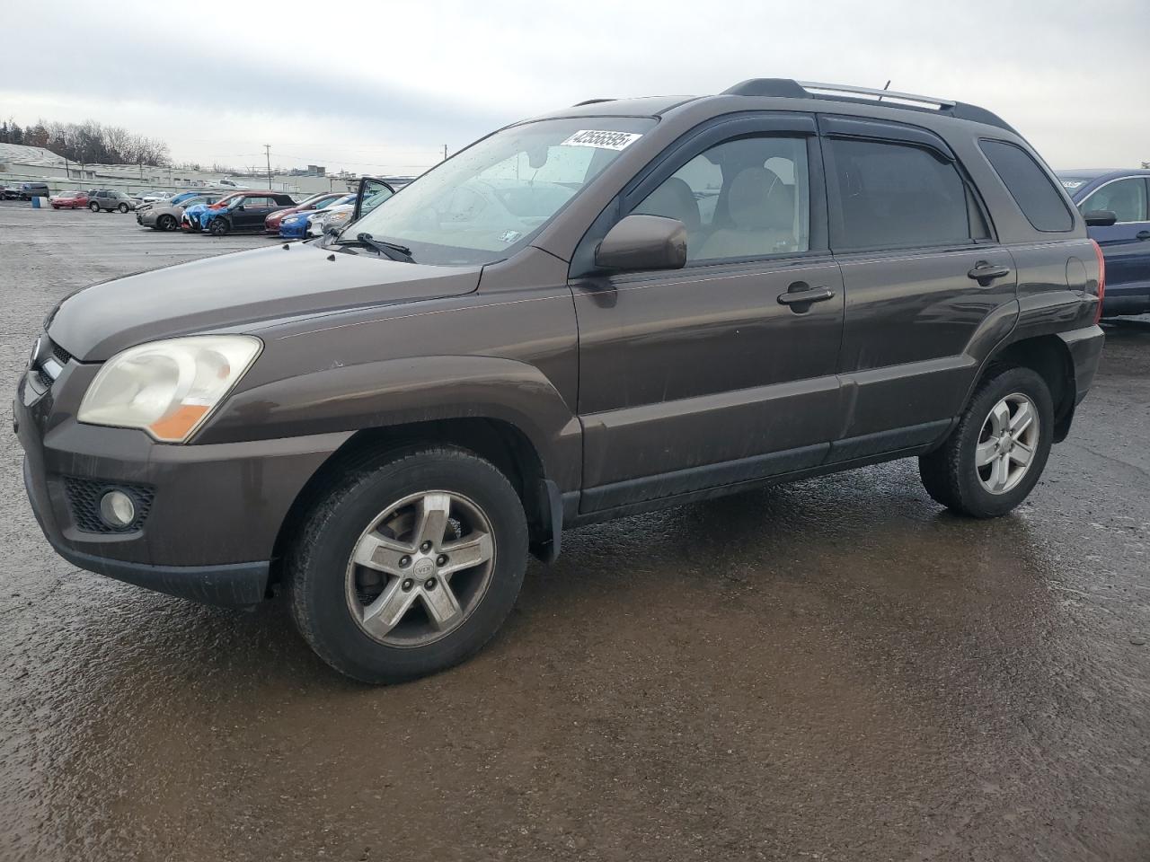 2012 Hyundai Santa Fe - Image 1