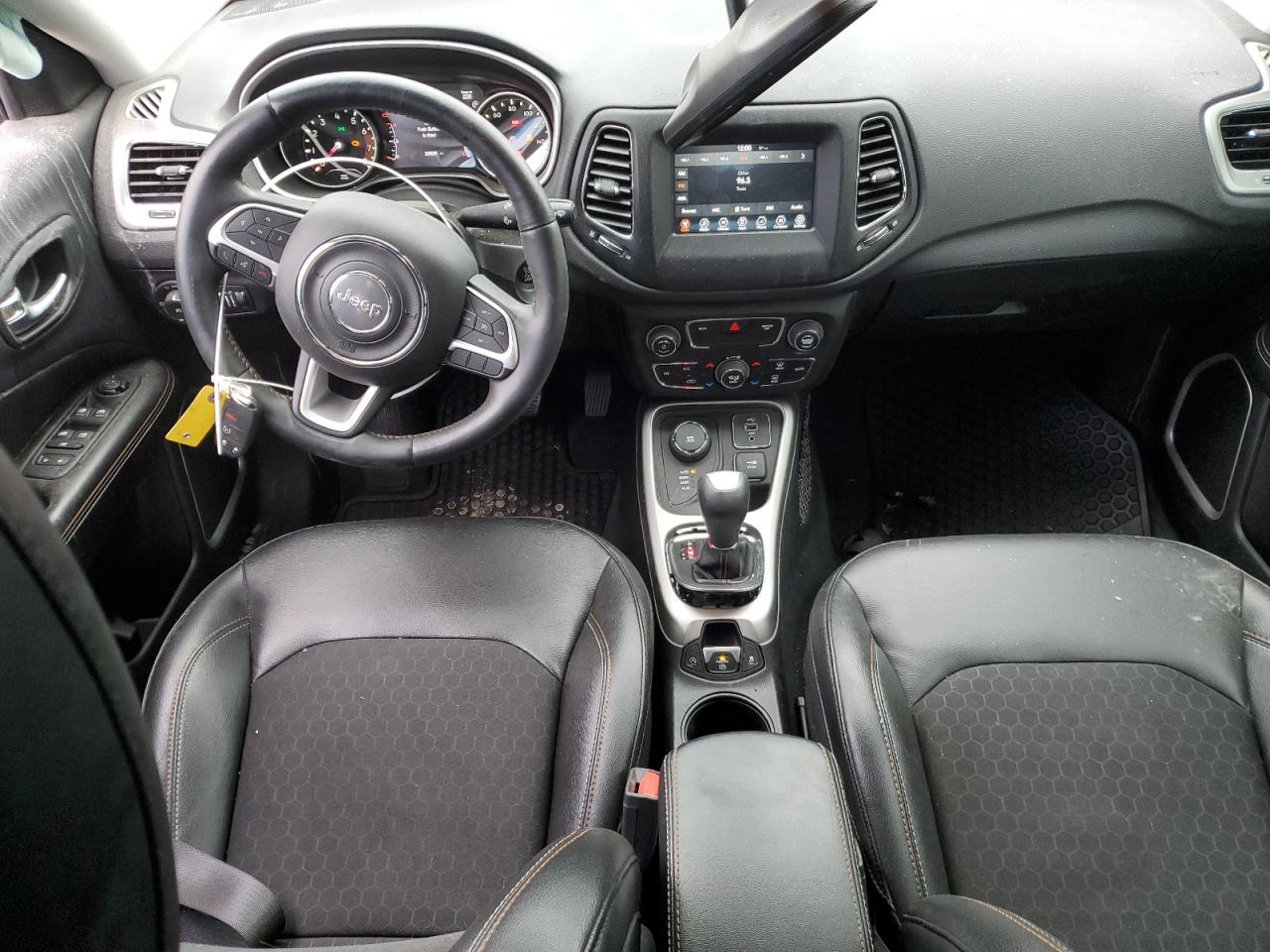 2018 Jeep Compass Latitude VIN: 3C4NJDBB6JT316421 Lot: 86636794