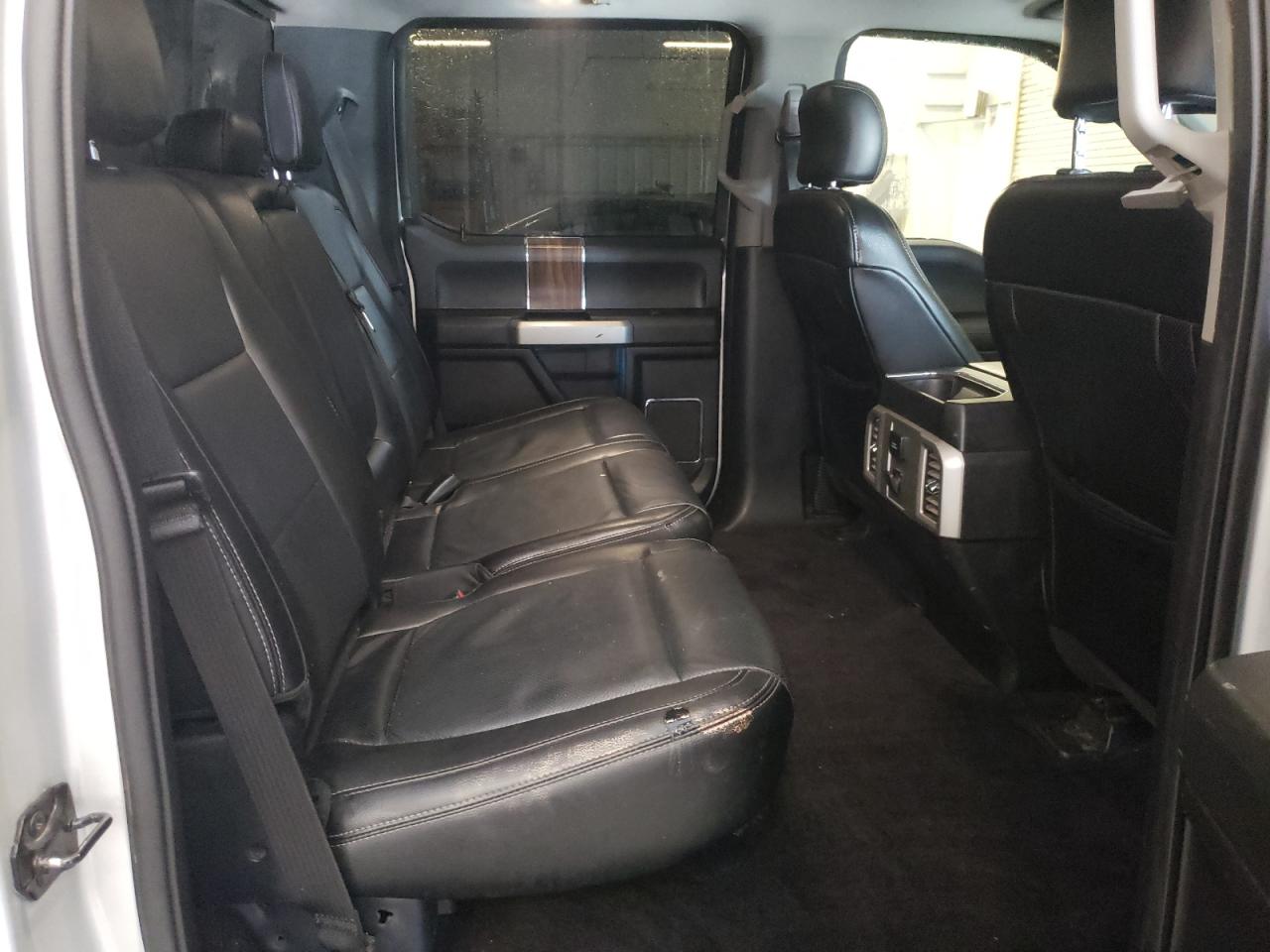 2016 Ford F-150 - Image 10