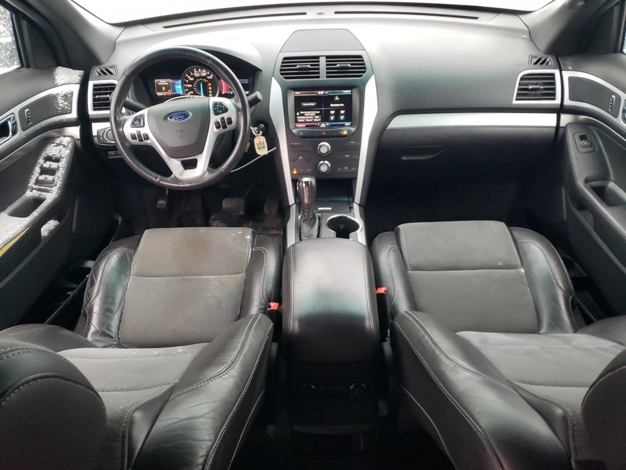 2015 Ford Explorer - Image 8