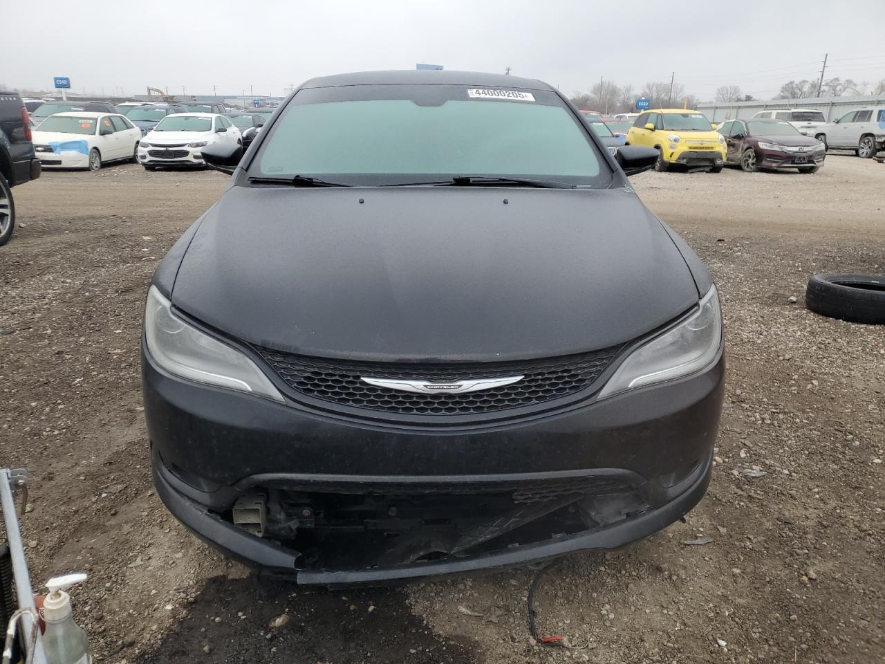2016 Chrysler 200 - Image 5