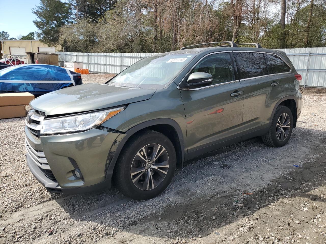 2019 Toyota Highlander - Image 1