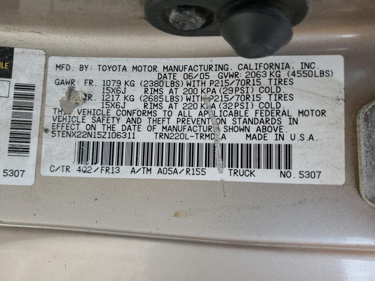 2005 Toyota Tacoma - Image 13