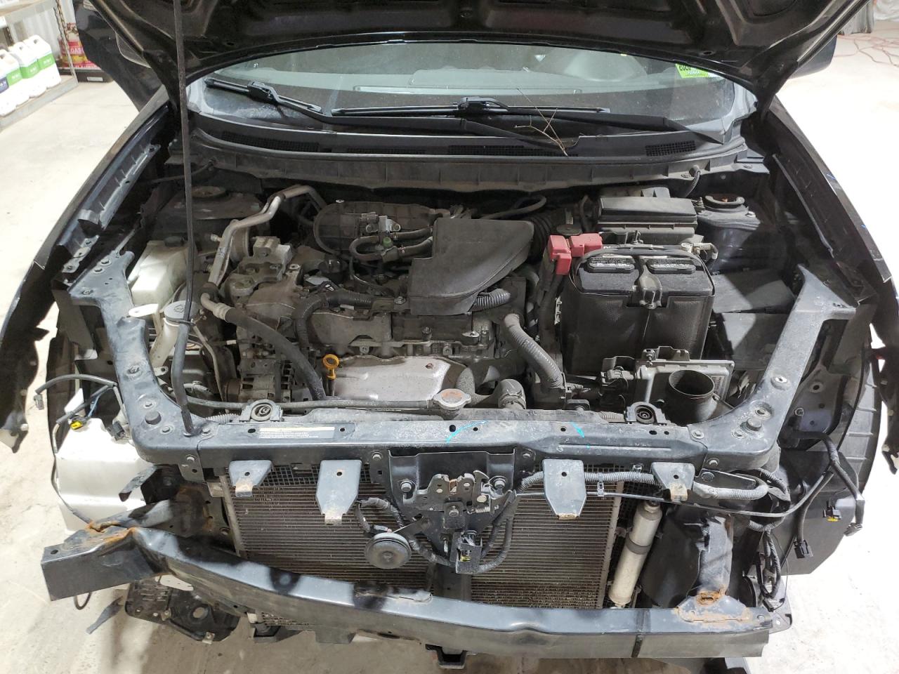 2015 Nissan Rogue - Image 12