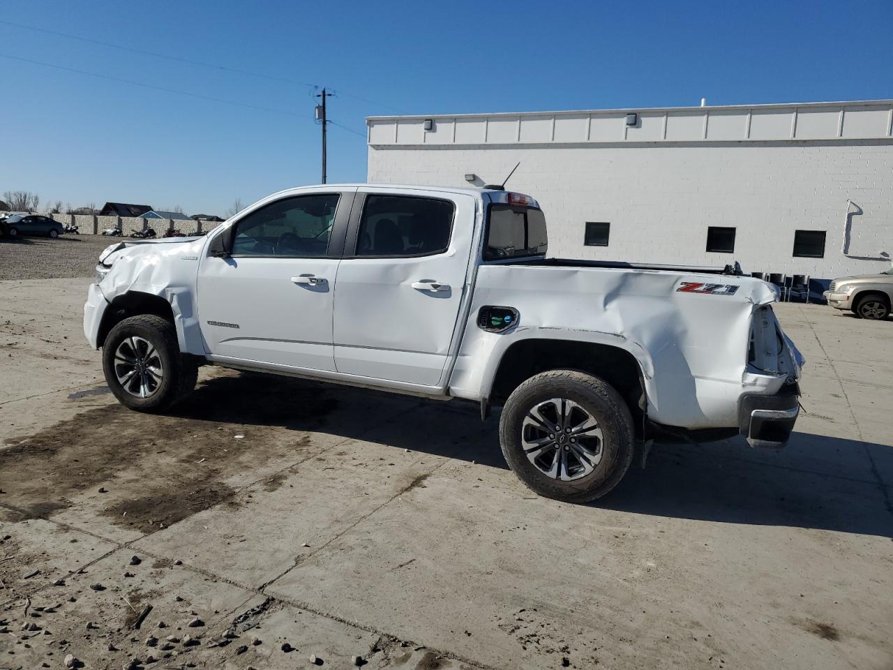 2018 Chevrolet Colorado - Image 2