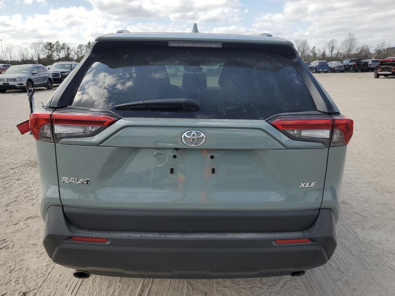 2022 Toyota RAV 4 - Image 6
