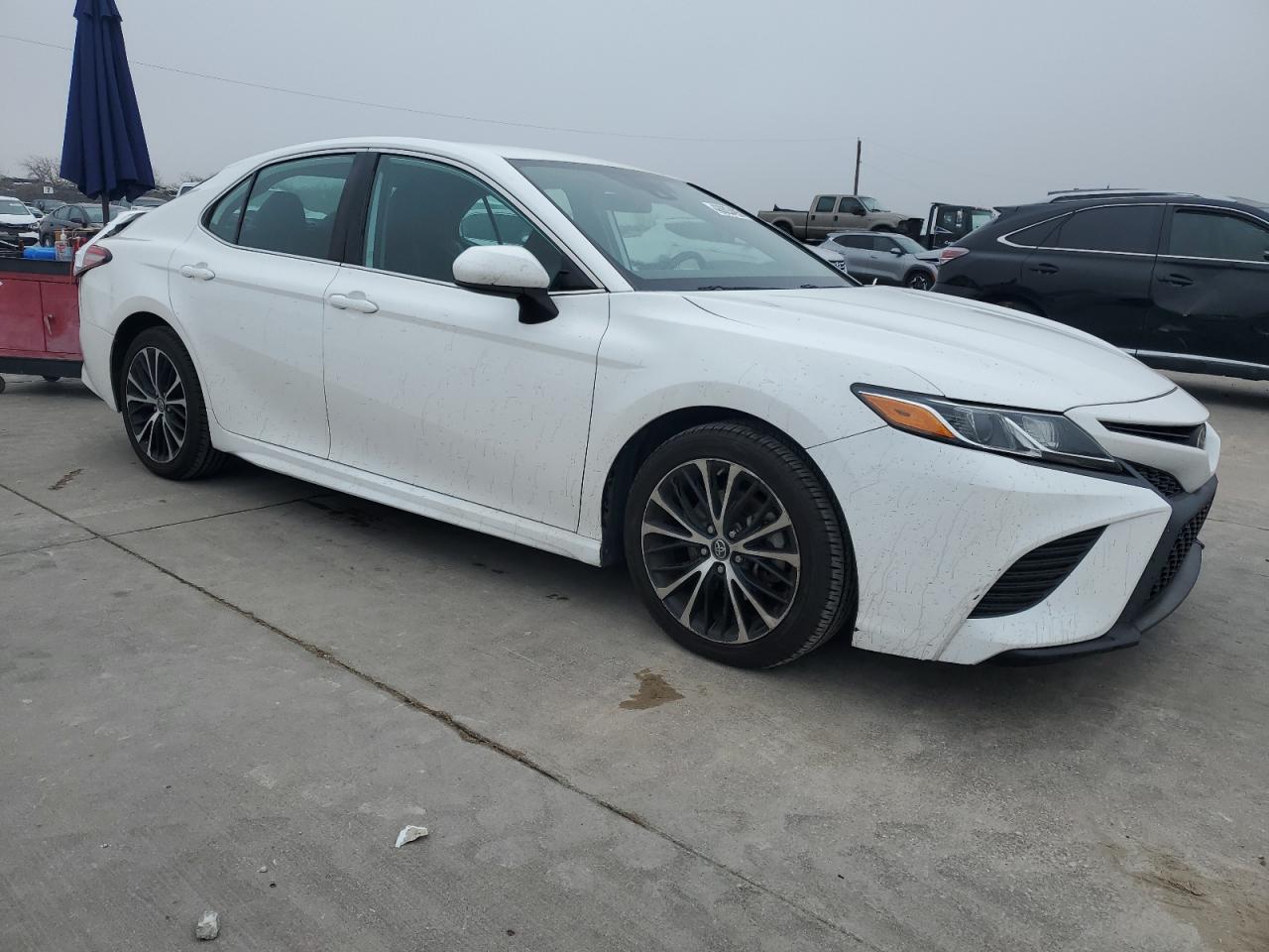2019 Toyota Camry - Image 4