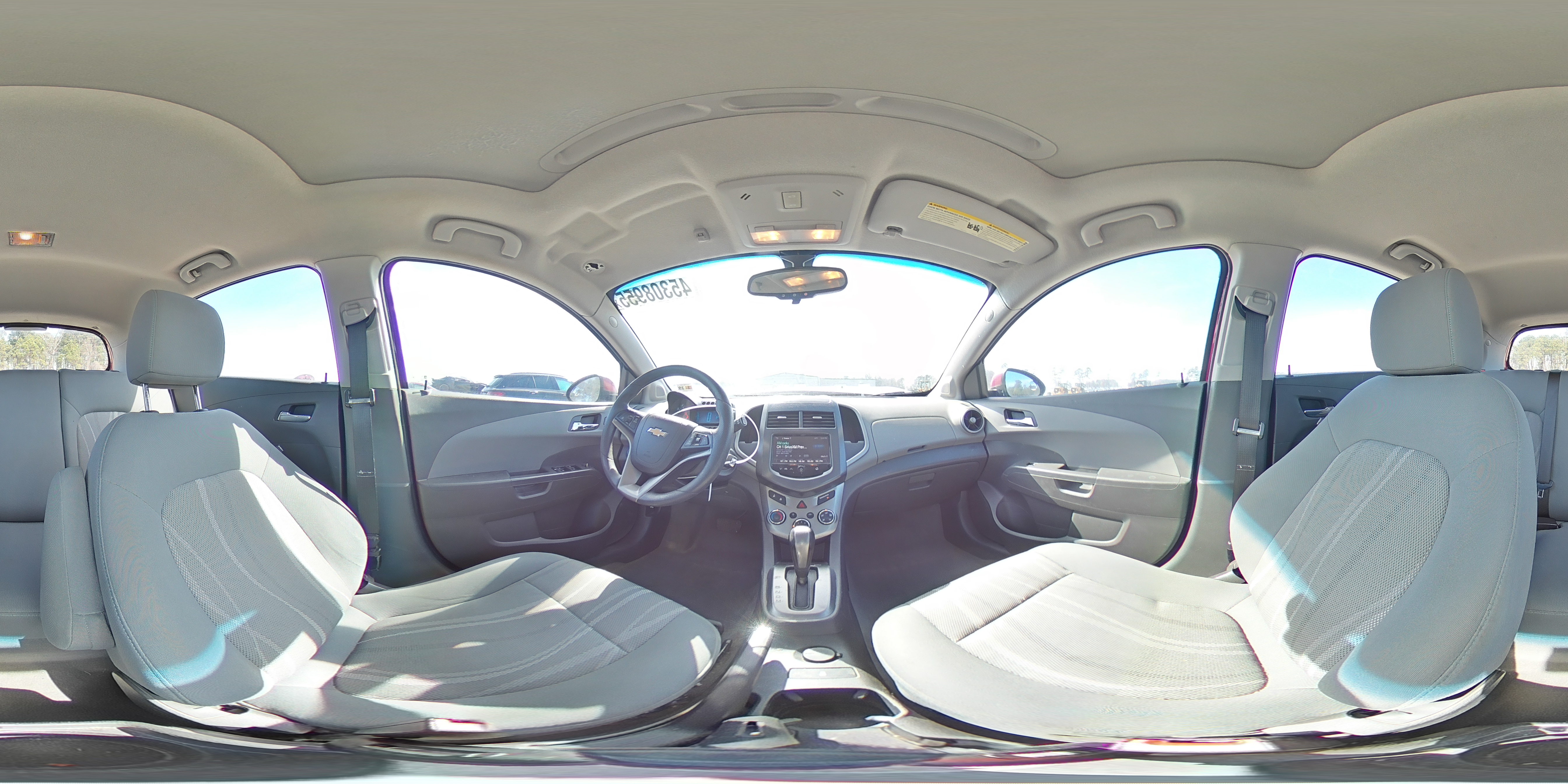 2014 Chevrolet Sonic - Image 12