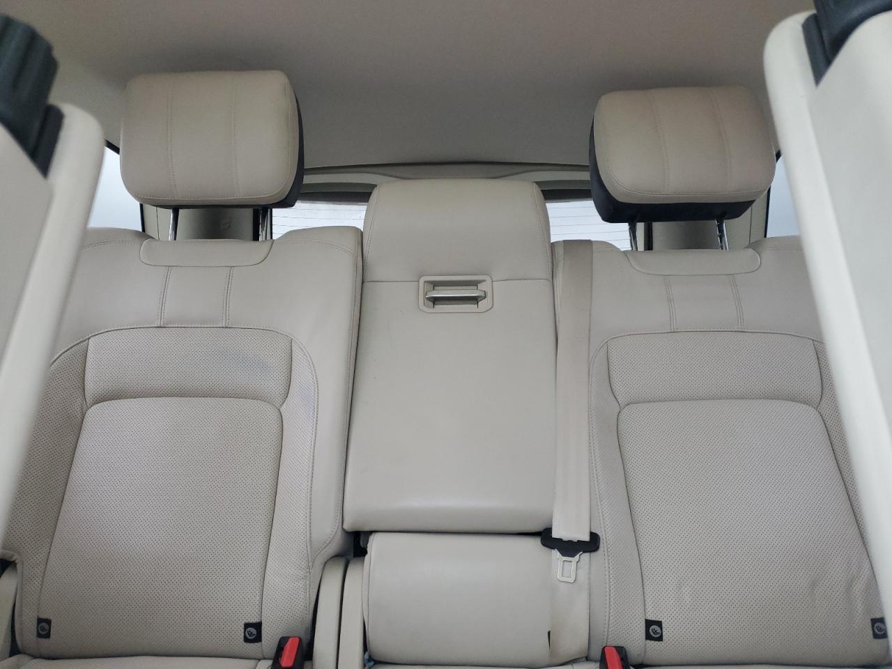 2018 Land Rover Range Rover - Image 10