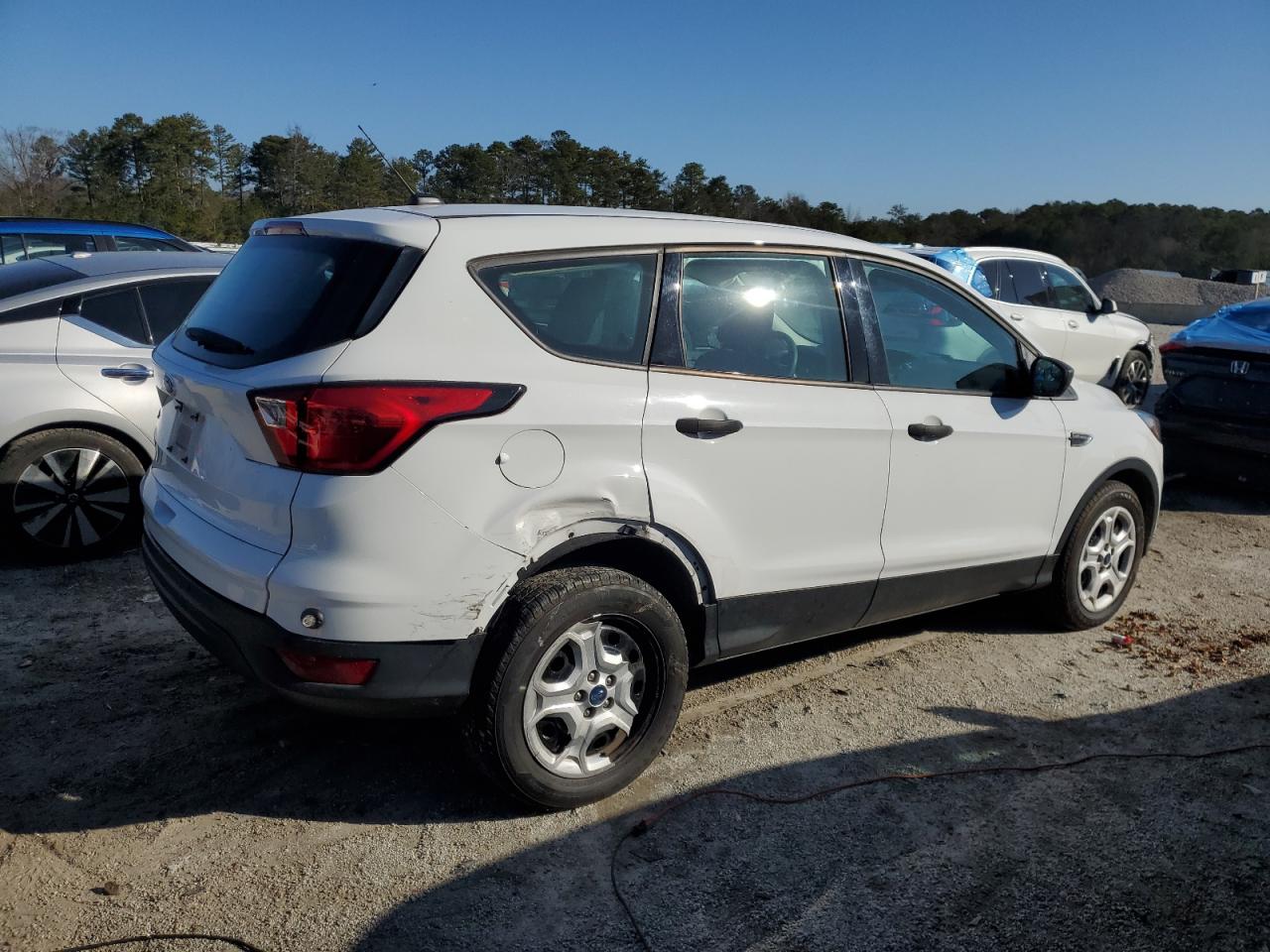 2019 Ford Escape - Image 3
