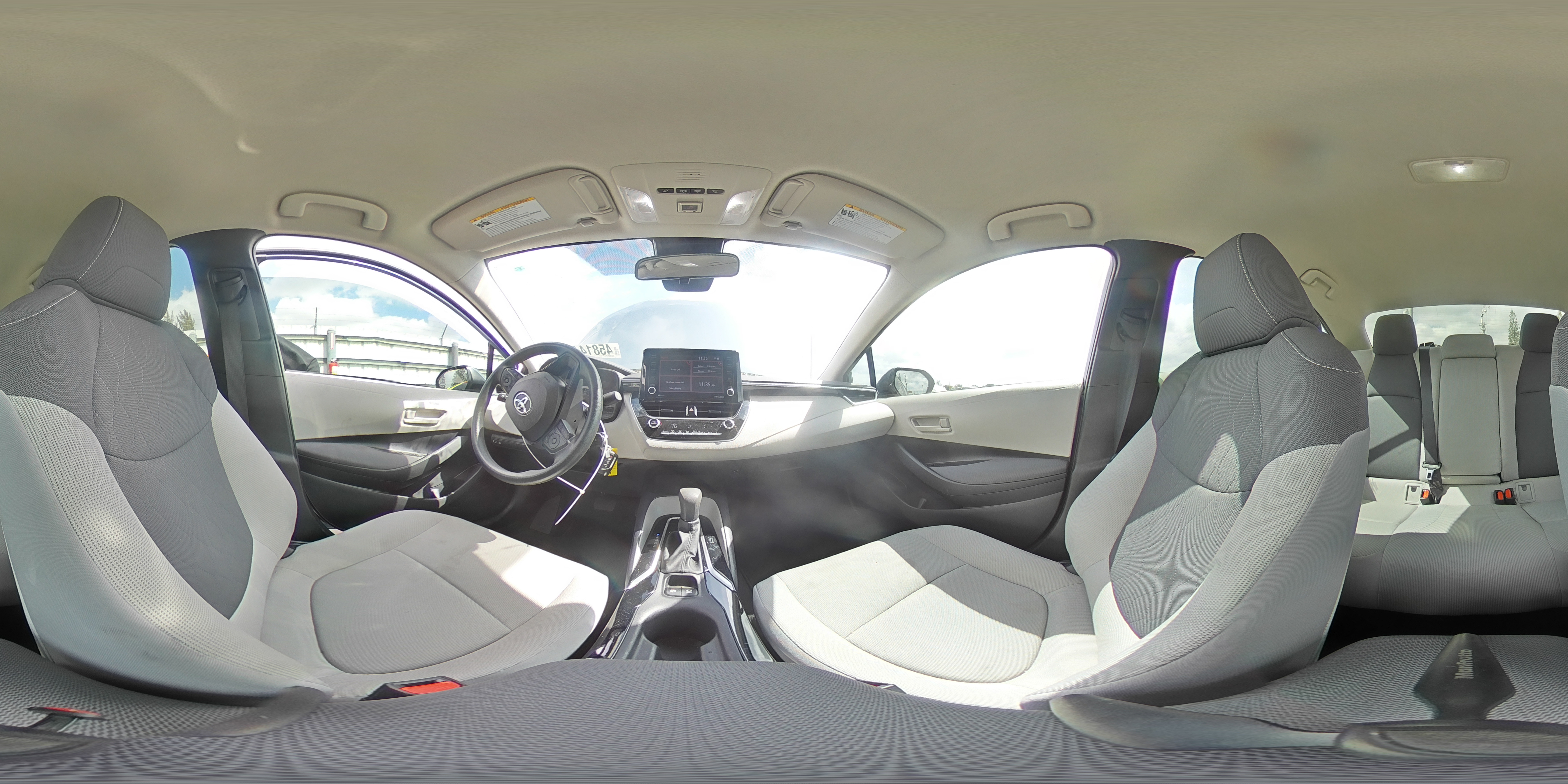 2022 Toyota Corolla - Image 13