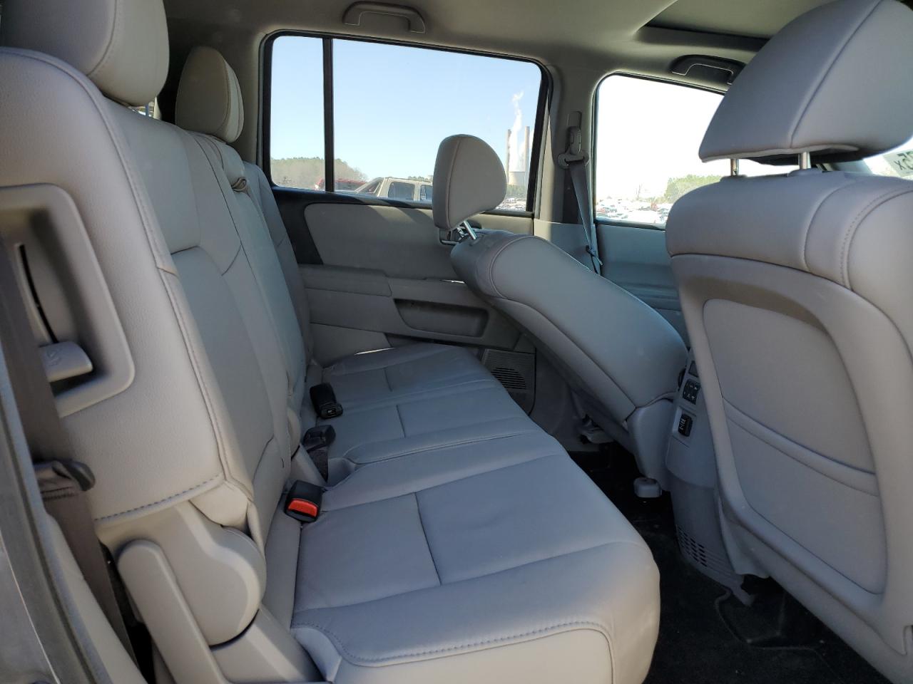 2013 Honda Pilot - Image 11