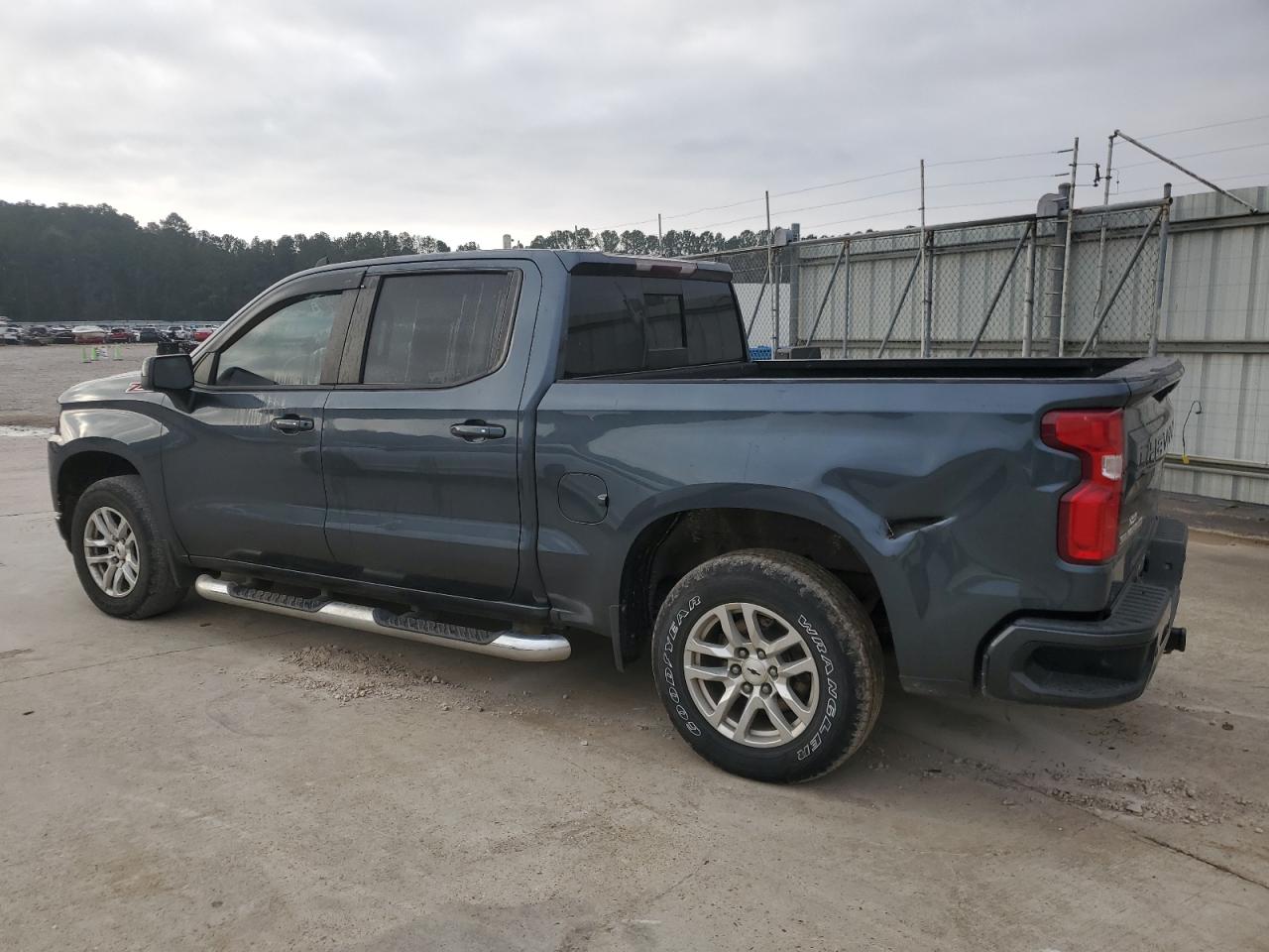 2019 Chevrolet Silverado - Image 2