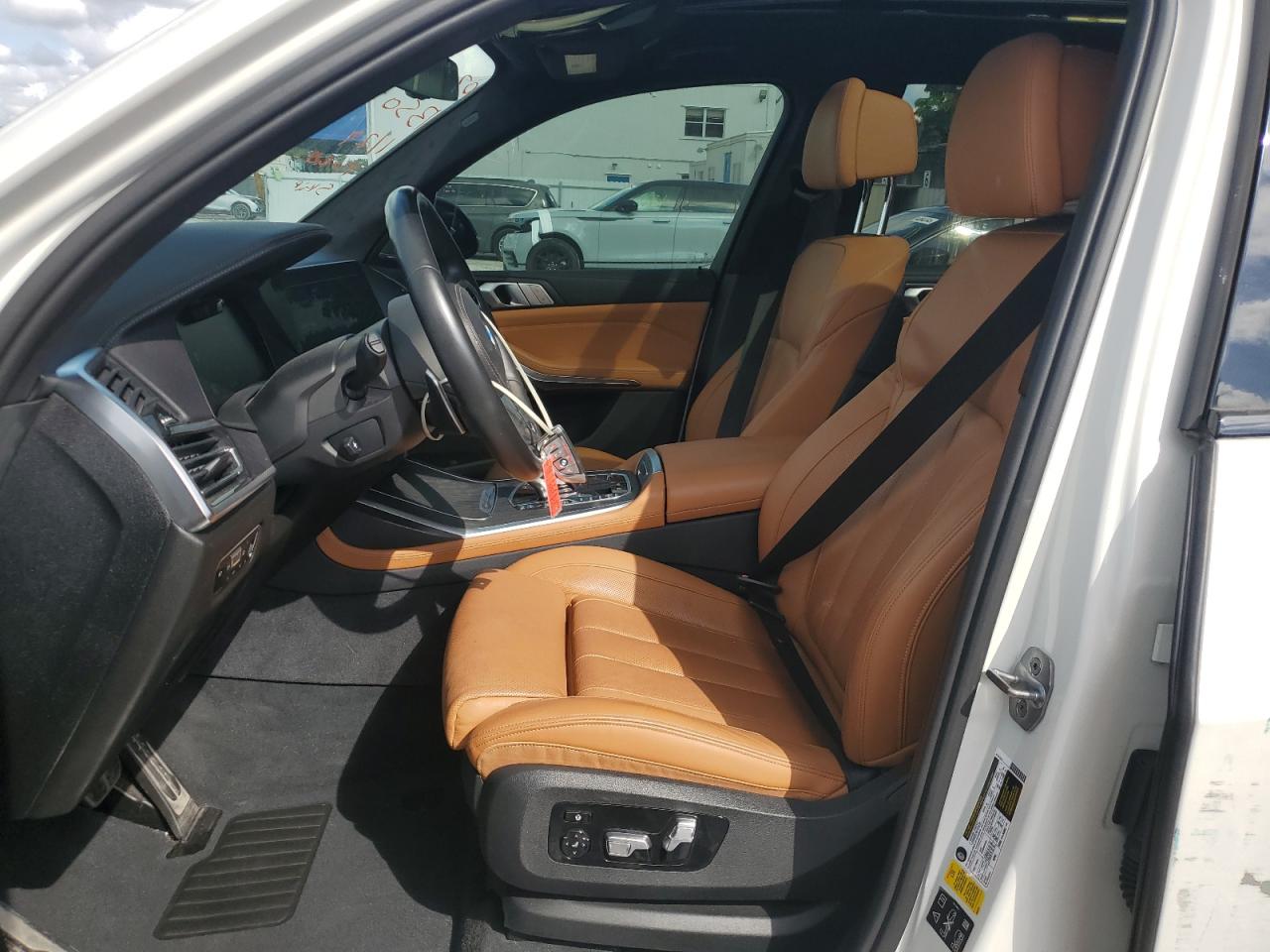 2019 BMW X7 - Image 7