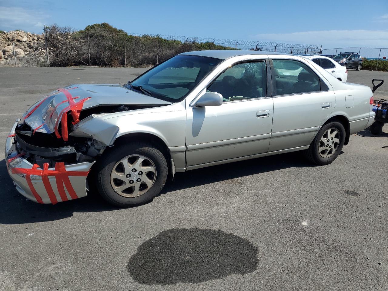 2000 Toyota Camry Ce للبيع في Kapolei، HI - Front End