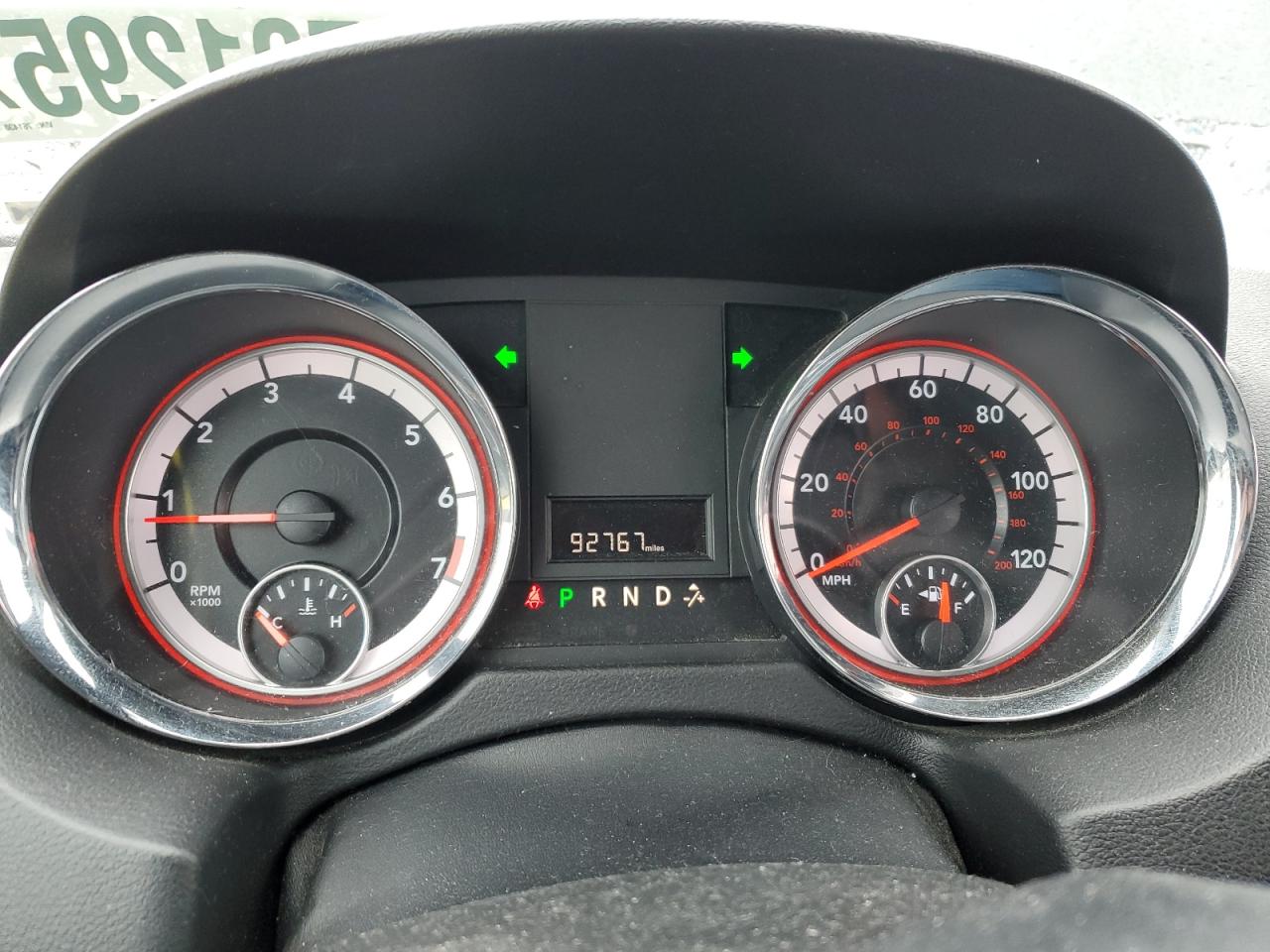 2019 Dodge Caravan - Image 9