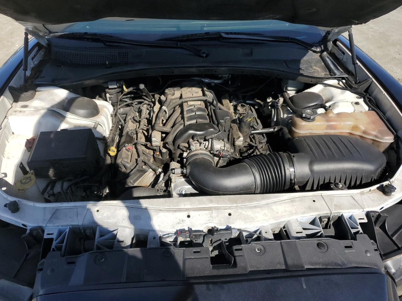2014 Dodge Charger - Image 12