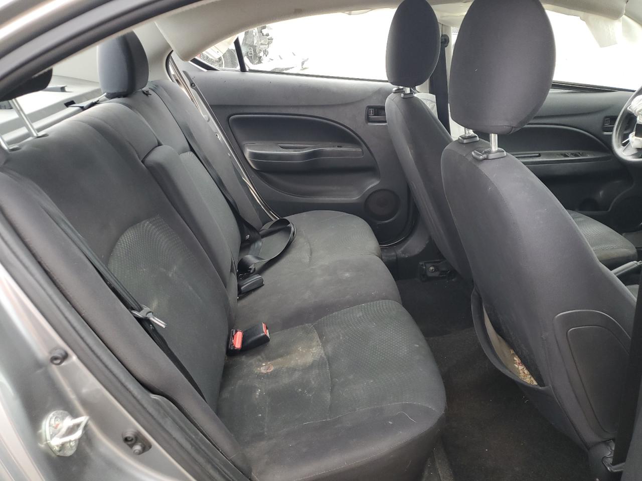 2018 Mitsubishi Mirage - Image 11