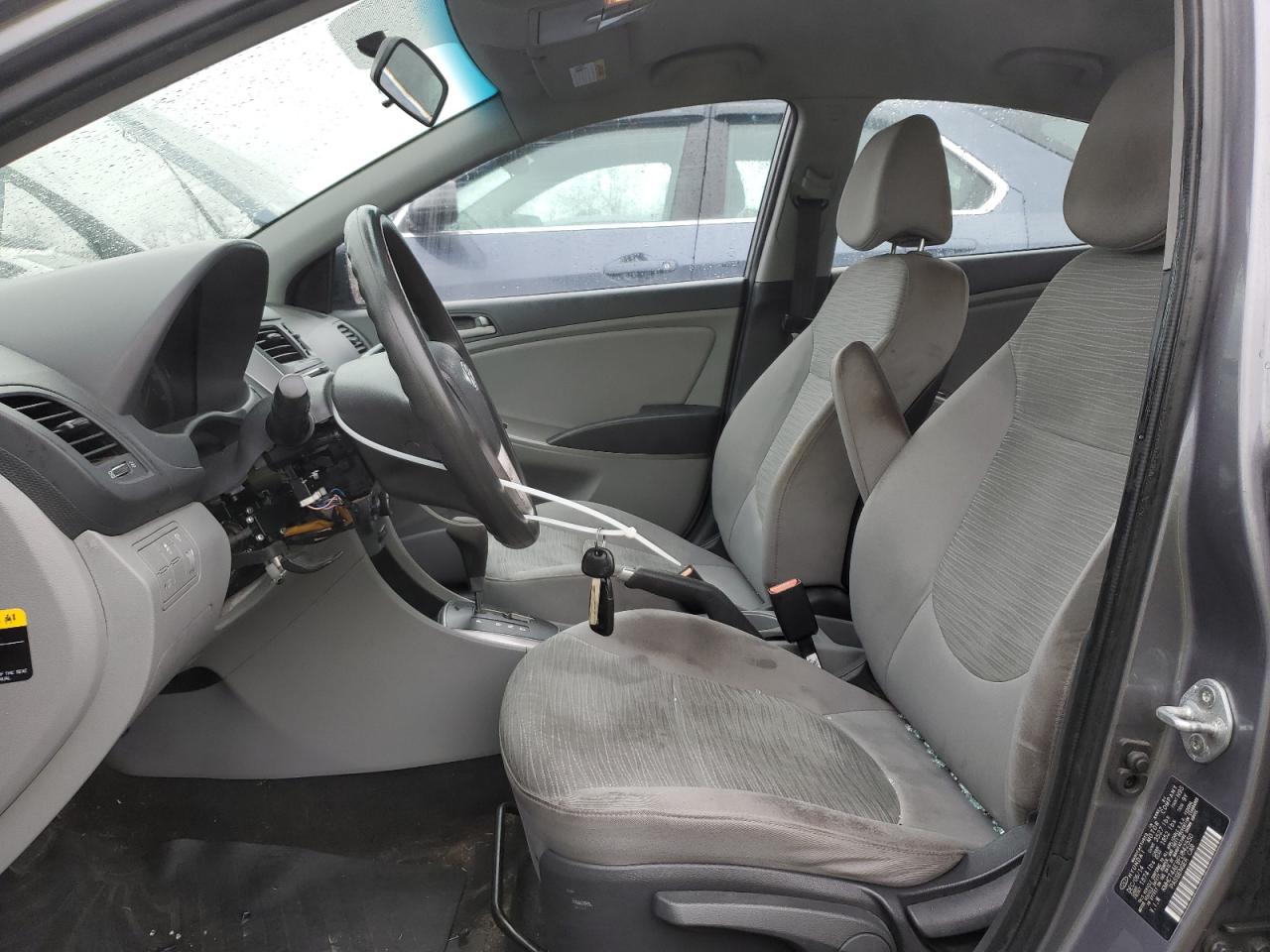 2015 Hyundai Accent - Image 7