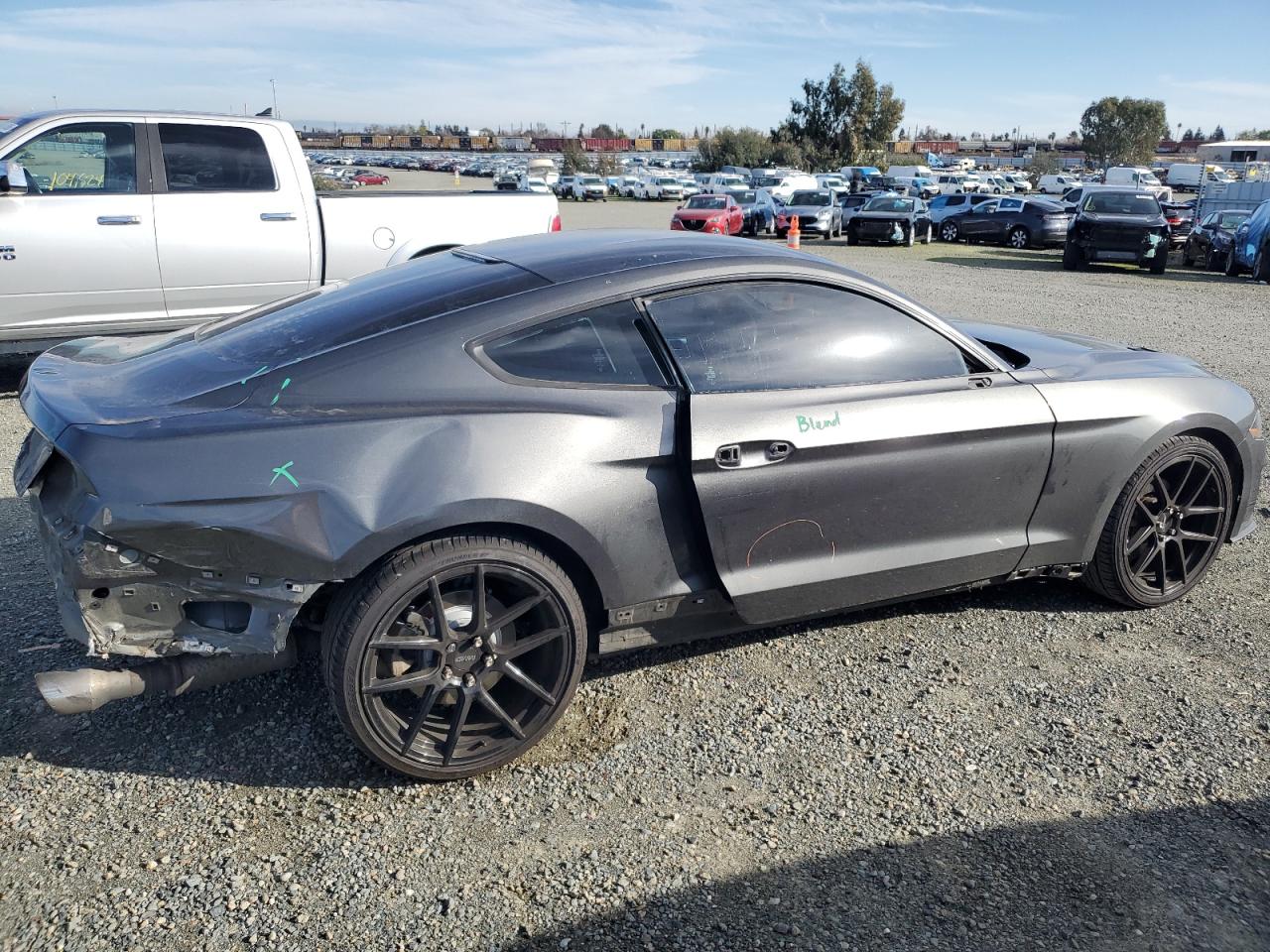 2018 Ford Mustang - Image 3