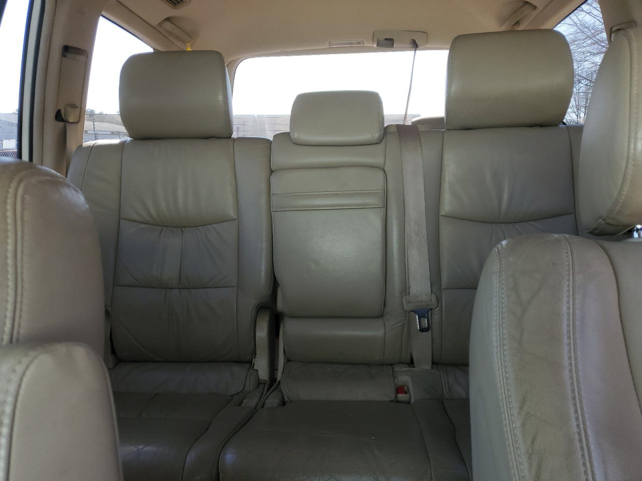 2007 Lexus GX - Image 10
