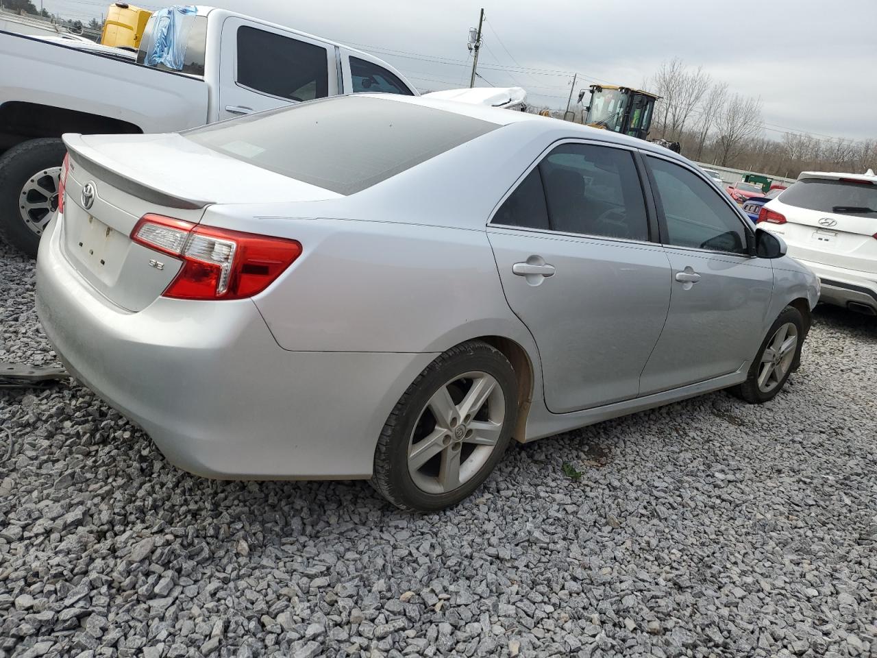 2014 Toyota Camry - Image 3