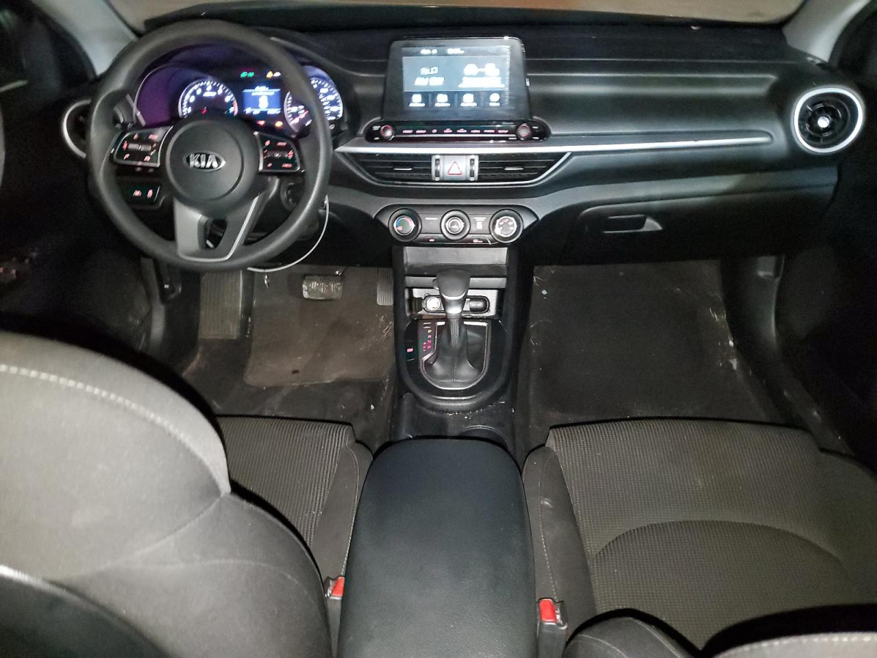 2020 Kia Forte - Image 8