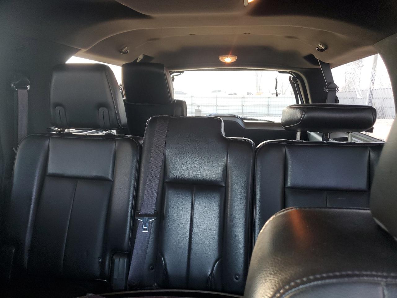 2012 Ford Expedition - Image 10