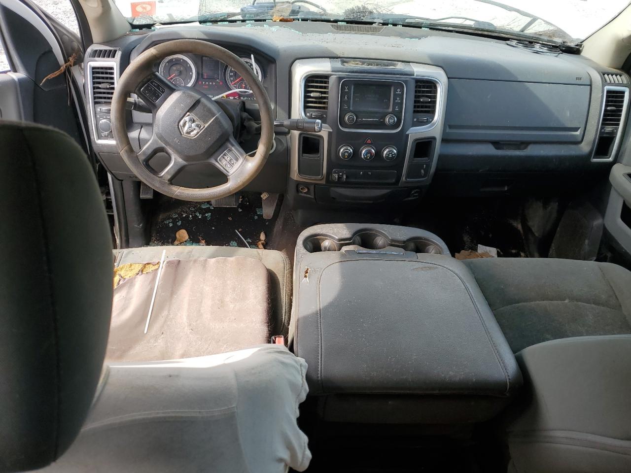 2014 RAM 2500 - Image 8