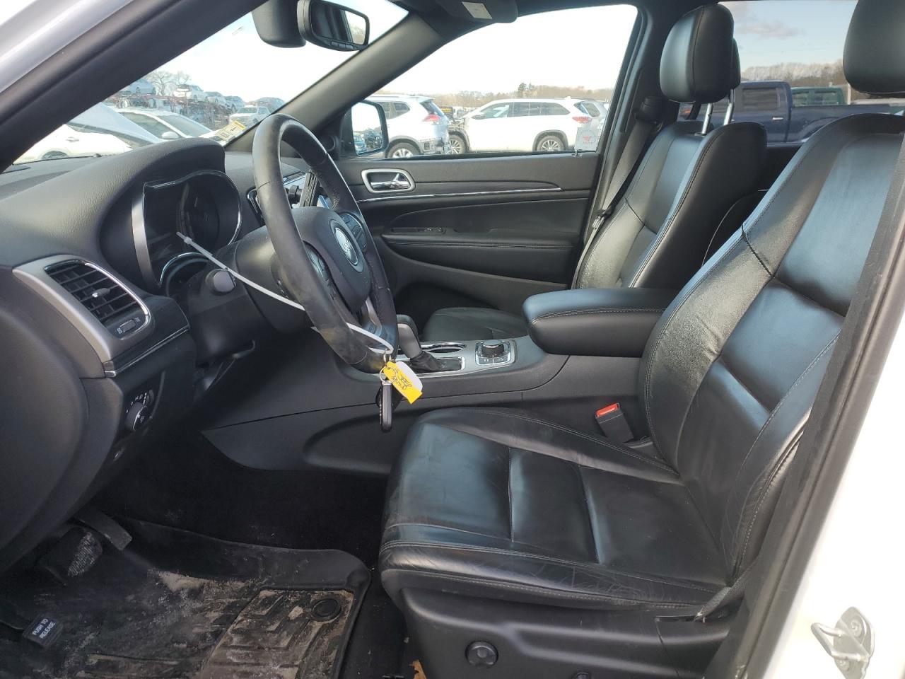 2019 Jeep Grand Cherokee - Image 7