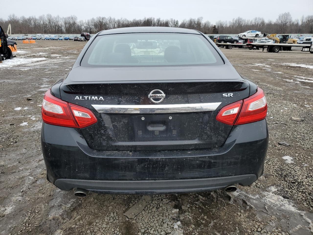 2016 Nissan Altima - Image 6