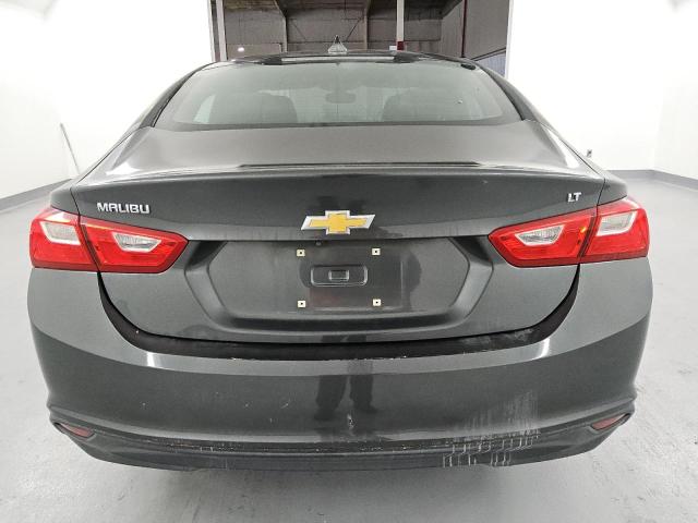 Sedans CHEVROLET MALIBU 2016 Szary