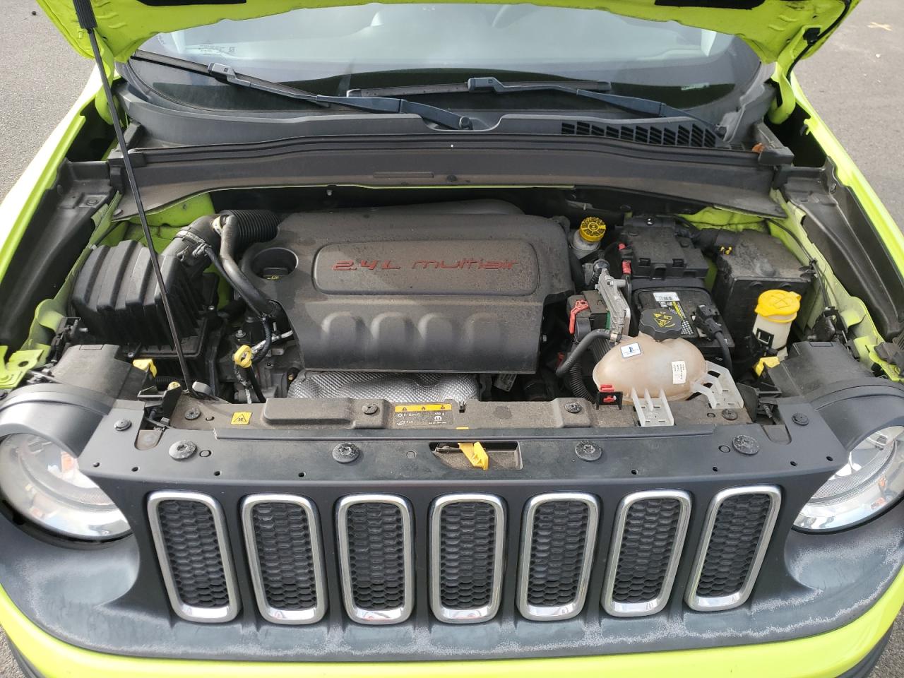 2018 Jeep Renegade - Image 12