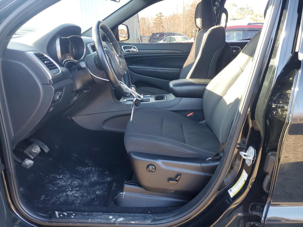 2020 Jeep Grand Cherokee - Image 7