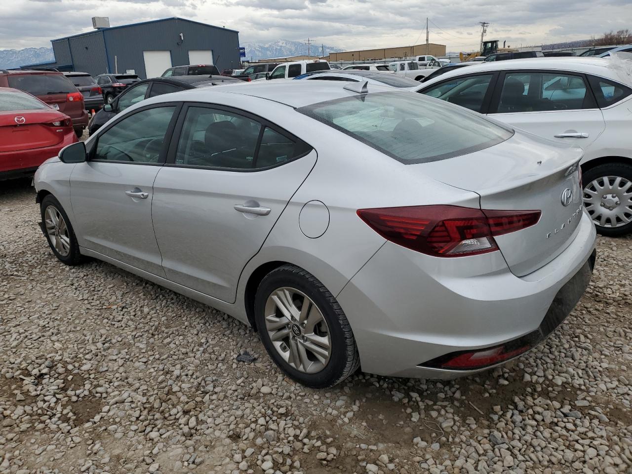2019 Hyundai Elantra - Image 2