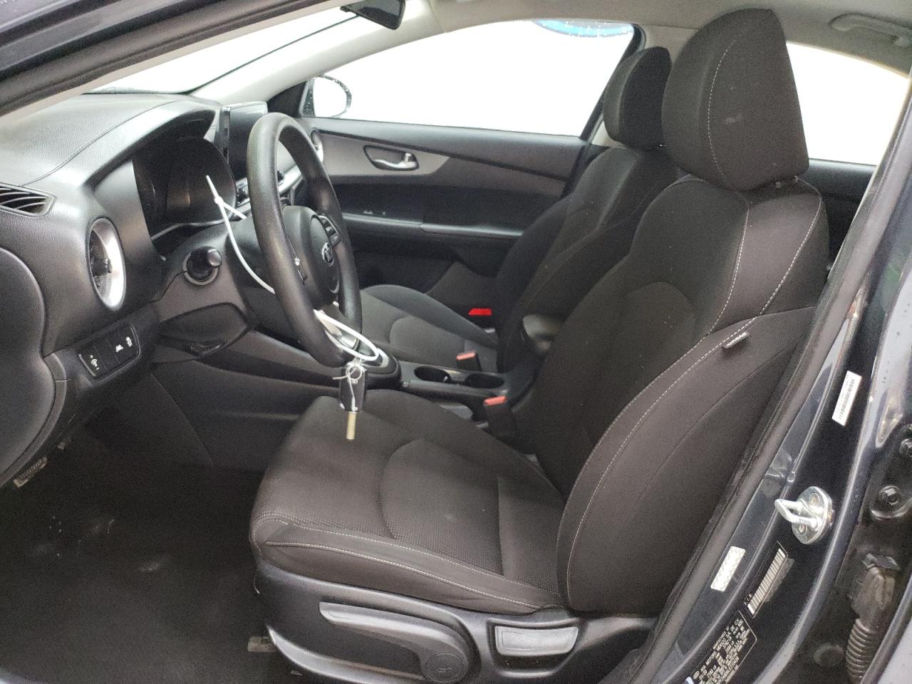 2020 Kia Forte - Image 7
