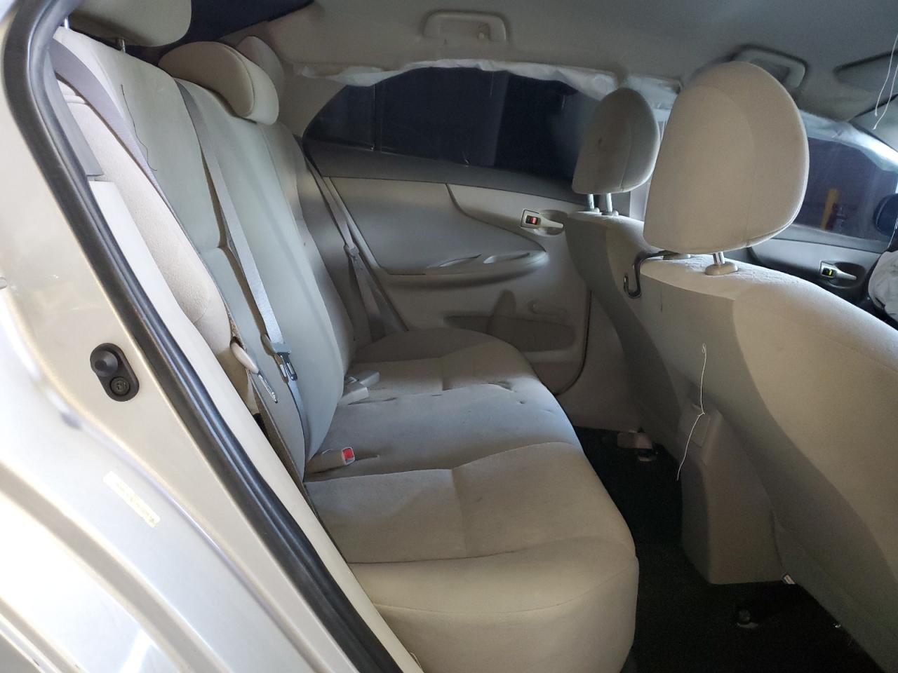 2009 Toyota Corolla - Image 10