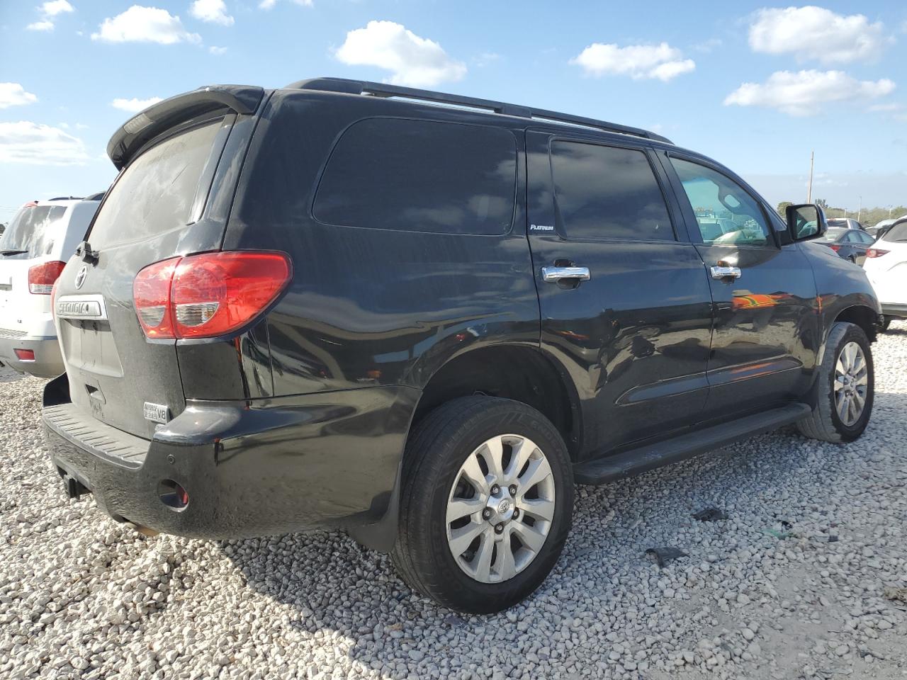 2012 Toyota Sequoia - Image 3
