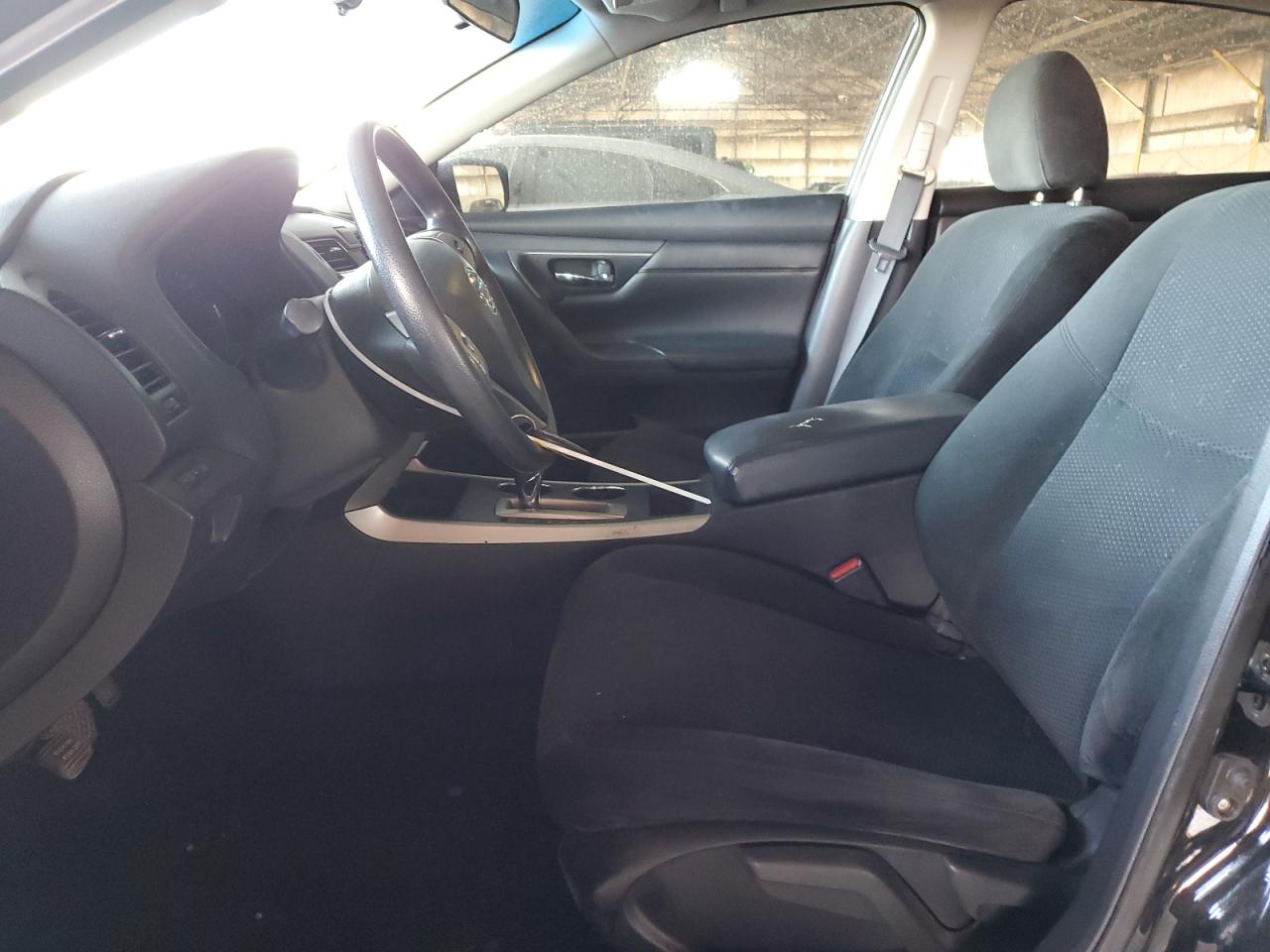 2015 Nissan Altima - Image 7