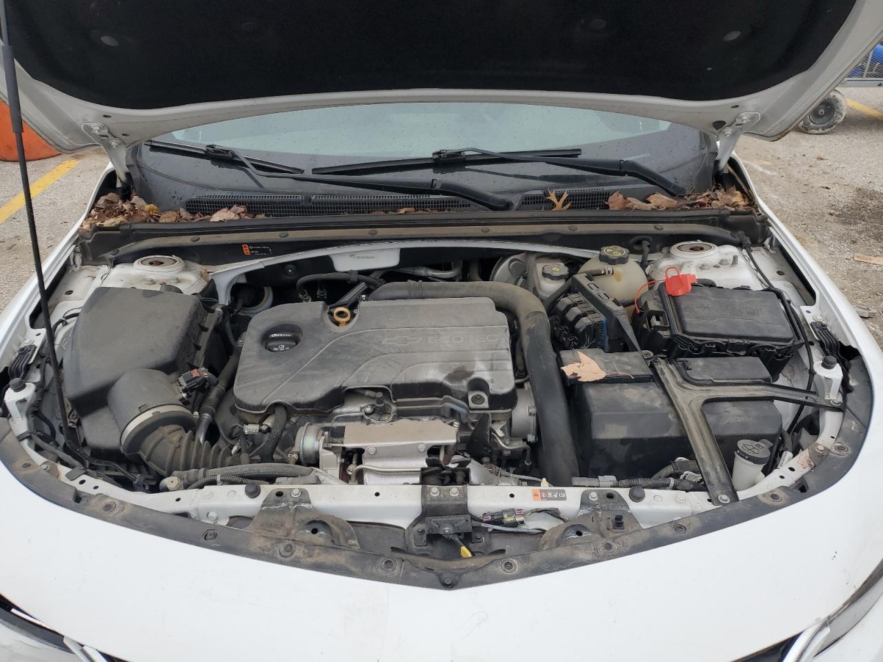 2017 Chevrolet Malibu - Image 13