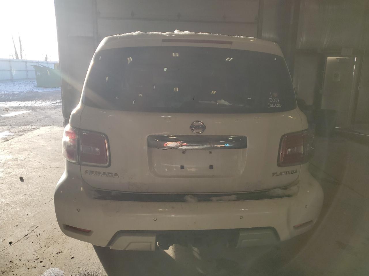 2017 Nissan Armada - Image 6